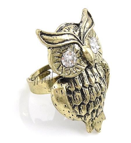 Rhinestone Zinc Alloy Finger Ring, with Iron, Owl, plated, with rhinestone, more colors for choice, 24.5x37.5mm, Hole:Approx 17mm, US Ring Size:6.5, Sold By PC