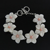 Natural White Shell Bracelet, Brass, with White Shell & Freshwater Pearl, Flower, platinum color plated Approx 8 Inch 