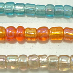 Perles de verre coloré sur l'argent , perles de rocaille en verre, Légèrement rond, argenté, plus de couleurs à choisir Environ 1mm Vendu par sac