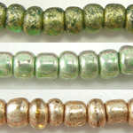 Perles de verre en métallique, perles de rocaille en verre, Légèrement rond, plus de couleurs à choisir Environ 1.5mm Vendu par sac