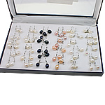 Perlas cultivadas de agua dulce pendientes, con metal, latón aguja de pendiente, Gota, color mixto, 36parespareja/Caja, Vendido por Caja