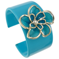 Acrylic Cuff Bangle, Flower, UV plating, two tone, blue Approx 7.5 Inch 