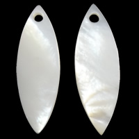 Белый оболочки подвески, Белая ракушка, Лошадиный глаз отверстие:Приблизительно 1.5mm, продается PC