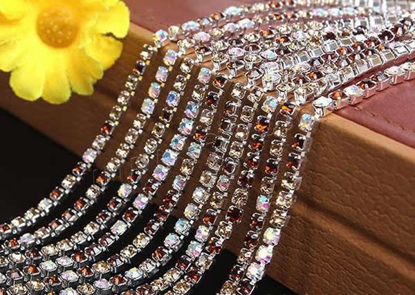 Brass Rhinestone Cup Chain, platinum color plated, different size for choice & with rhinestone, mixed colors, nickel, lead & cadmium free, 100m/Lot, Sold By Lot