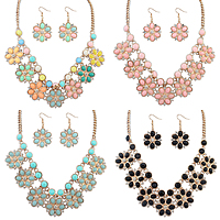 Statement Jewelry Sets, Zinc Alloy, earring & necklace, with Resin, with 2.7Inch extender chain, Flower, gold color plated, twist oval chain & faceted & with rhinestone nickel, lead & cadmium free  Approx 18.8 Inch 