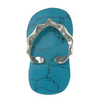 Colgantes de turquesa sintética, con metal, Zapatos, chapado en color de platina, azul turquesa, 22x41x3.5mm, Vendido por UD