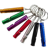 Aluminium Schlüsselanhänger, Spritzlackierung, mit Trillerpfeife, gemischte Farben, 9x47mm, verkauft von PC