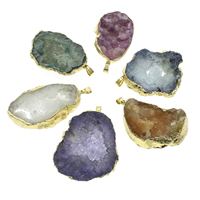 Natural Agate Pendentif Druzy, agate quartz de glace, avec caution de fer, Placage de couleur d'or, naturel & le style Druzy - Environ Vendu par PC