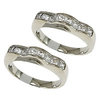 Cubic Zirconia anillo de dedo de acero inoxidable, con circonia cúbica, color original, 4mm, tamaño:8, Vendido por UD