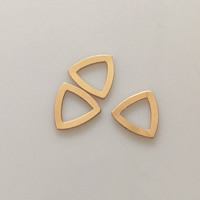 Gold Filled Pendants, Triangle, 14K gold-filled 
