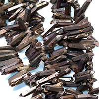 Abalorios de Cuarzo Teñido, Cuarzo natural, facetas, color café, 23-42x8-10x8-11mm, agujero:aproximado 1mm, longitud:aproximado 16 Inch, 54PCs/Sarta, Vendido por Sarta