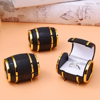 Искусственная кожа Коробочка для одного кольца, с Бархат & цинковый сплав, плакирован золотом, черный продается PC