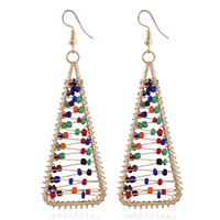 Boucles d'oreilles perle de verre, fer, avec perles de rocaille en verre, triangle, Placage de couleur d'or, multicolore Vendu par paire