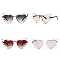 Fashion Sunglasses, PC Plastic, with PC plastic lens & Zinc Alloy, Heart, Unisex 