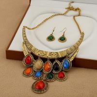 Resin Jewelry Sets, Zinc Alloy, earring & necklace, with Resin, iron earring hook, with 5cm extender chain, antique gold color plated, twist oval chain & for woman, lead & cadmium free, 450mm Approx 17.5 Inch 