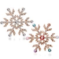 Rhinestone Zinc Alloy Brooch, Snowflake, gold color plated, for woman & with rhinestone 