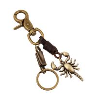 alliage de zinc porte-clés, avec Cuir, scorpion, Plaqué de couleur d'or antique Vendu par PC