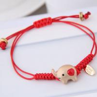 Bracelets de Woven Ball En alliage de zinc, avec corde en nylon & résine, animal, réglable & styles différents pour le choix & pour femme, rouge, sans plomb et nickel .7 pouce, Vendu par brin