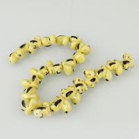 Tier Lampwork Perlen, Hund, gelb, 16x20x11.5mm, Bohrung:ca. 2mm, Länge:ca. 13.5 ZollInch, ca. 22PCs/Strang, verkauft von Strang