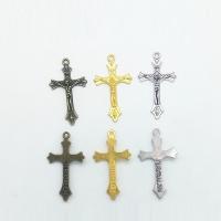 Pendentifs croix en alliage de zinc  , Crucifix, Placage, plus de couleurs à choisir Environ 3mm Vendu par sac