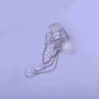 Messing Brosche, mit Kunststoff Perlen, Blume, silberfarben plattiert, Micro pave Zirkonia & für Frau, 74*31mm, verkauft von Paar