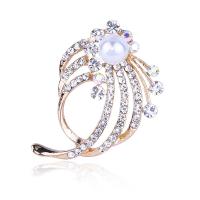 Rhinestone Zinc Alloy Brooch, with Plastic Pearl, Flower, plated, for woman & with rhinestone 35*60mm 