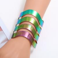 Bracelet manchette de zinc en alliage, alliage de zinc, Placage, bijoux de mode & pour femme, multicolore, 65*70mm Vendu par lot