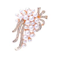 Zinc Alloy Brooch, with Plastic Pearl, rose gold color plated, for woman & with rhinestone, 53*57mm 