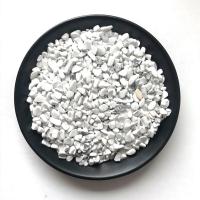Gemstone Chips, Howlite, natural white 