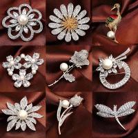 Zinc Alloy Jewelry Brooch, Cubic Zirconia, with Zinc Alloy, fashion jewelry 