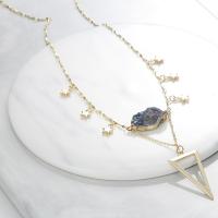 Druzy Necklace, laiton, triangle, Placage, bijoux de mode & pour femme, doré, 210+60*37mm, Vendu par brin
