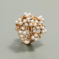 Plastic Pearl Zinc Alloy Finger Ring, with Plastic Pearl, plated, fashion jewelry & for woman & with rhinestone, white 