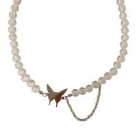 Collier de perles en plastique, Acier titane, avec perle de plastique, avec 2.36inch chaînes de rallonge, papillon, Placage de couleur argentée, bijoux de mode & pour femme Environ 15.7 pouce, Vendu par PC