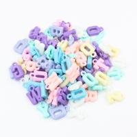 Pendentifs acrylique de couleur nature, Lettre d’alphabet, DIY, couleurs mélangées, 10mm Vendu par sac