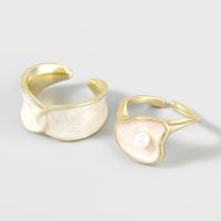 Plastic Pearl Zinc Alloy Finger Ring, with ABS Plastic Pearl, fashion jewelry & for woman & enamel, golden, 18mm 