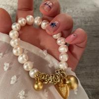 bracelet en laiton de perle d'eau douce cultivée, avec perle d'eau douce cultivée, bijoux de mode & pour femme Environ 15.5 cm, Vendu par PC