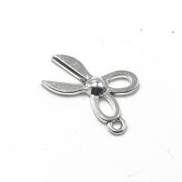 Zinc Alloy Scissors Pendants, antique silver color plated, vintage & Unisex, silver color 