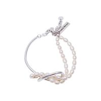 bracelet en laiton de perle d'eau douce cultivée, avec perle d'eau douce cultivée, Placage de couleur argentée, bijoux de mode & pour femme Environ 7.87 pouce, Vendu par PC