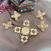 Zinc Alloy Jewelry Brooch, with Plastic Pearl, gold color plated & for woman 