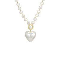 Collier de perles en plastique, perle de plastique, avec alliage de zinc, avec 5cm chaînes de rallonge, coeur, Placage de couleur d'or, bijoux de mode & pour femme & avec strass, blanc Environ 45 cm, Vendu par PC