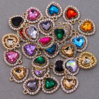 Crystal Zinc Alloy Pendants, with Crystal, Heart, gold color plated, Unisex & with rhinestone 17mm, Approx 