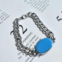 Titane bracelet en acier et bracelet, Acier titane, Placage de couleur argentée, pour homme & autocollant époxyde, bleu .27 pouce, Vendu par PC