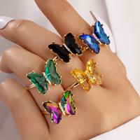 Rhinestone Zinc Alloy Finger Ring, gold color plated, fashion jewelry & for woman & with rhinestone 17.85mm, US Ring 