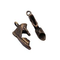 Pendentifs de chaussures en alliage de zinc, Plaqué de couleur de bronze antique, Vintage & DIY Vendu par PC