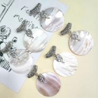 Natural Freshwater Shell Pendants, Pearl Oyster, with Zinc Alloy, Round, silver color plated, Unisex 