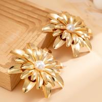 Iron Stud Earring, with Plastic Pearl, Flower, plated, fashion jewelry & for woman 6.5*6.5cm 