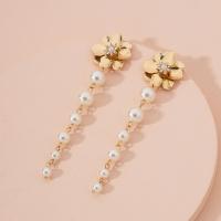 Plastic Pearl Zinc Alloy Earring, with Plastic Pearl, Flower, plated, with rhinestone, golden, 100mm 