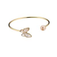 Cultured Freshwater Pearl Brass Bracelet, with Brass, Butterfly, 18K gold plated, fashion jewelry & micro pave cubic zirconia & for woman 60mm [