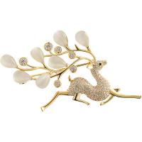Cats Eye Brooch, Brass, with Cats Eye, Deer, Vacuum Ion Plating, micro pave cubic zirconia, golden 