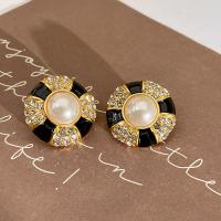Plastic Pearl Zinc Alloy Earring, with Plastic Pearl, fashion jewelry & for woman & with rhinestone, 25mm 